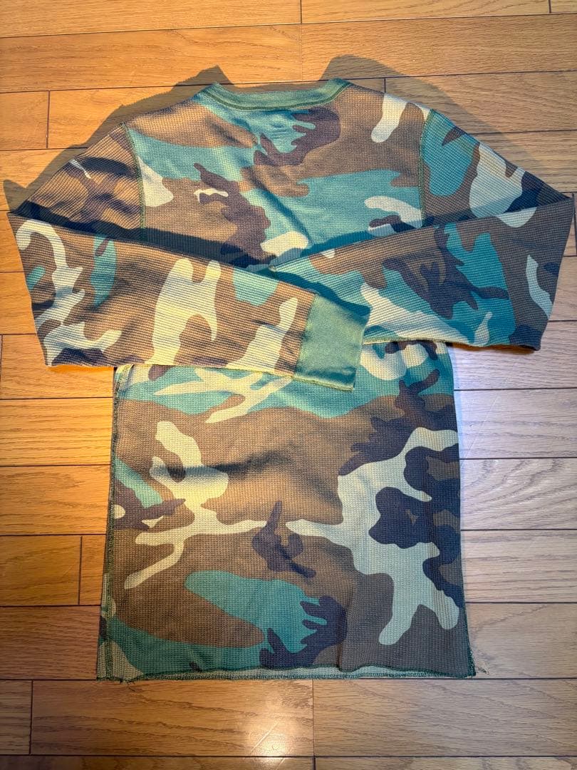 SUPREME Hanes カモフラージュ・迷彩カーキ サーマルロンT - メルカリ