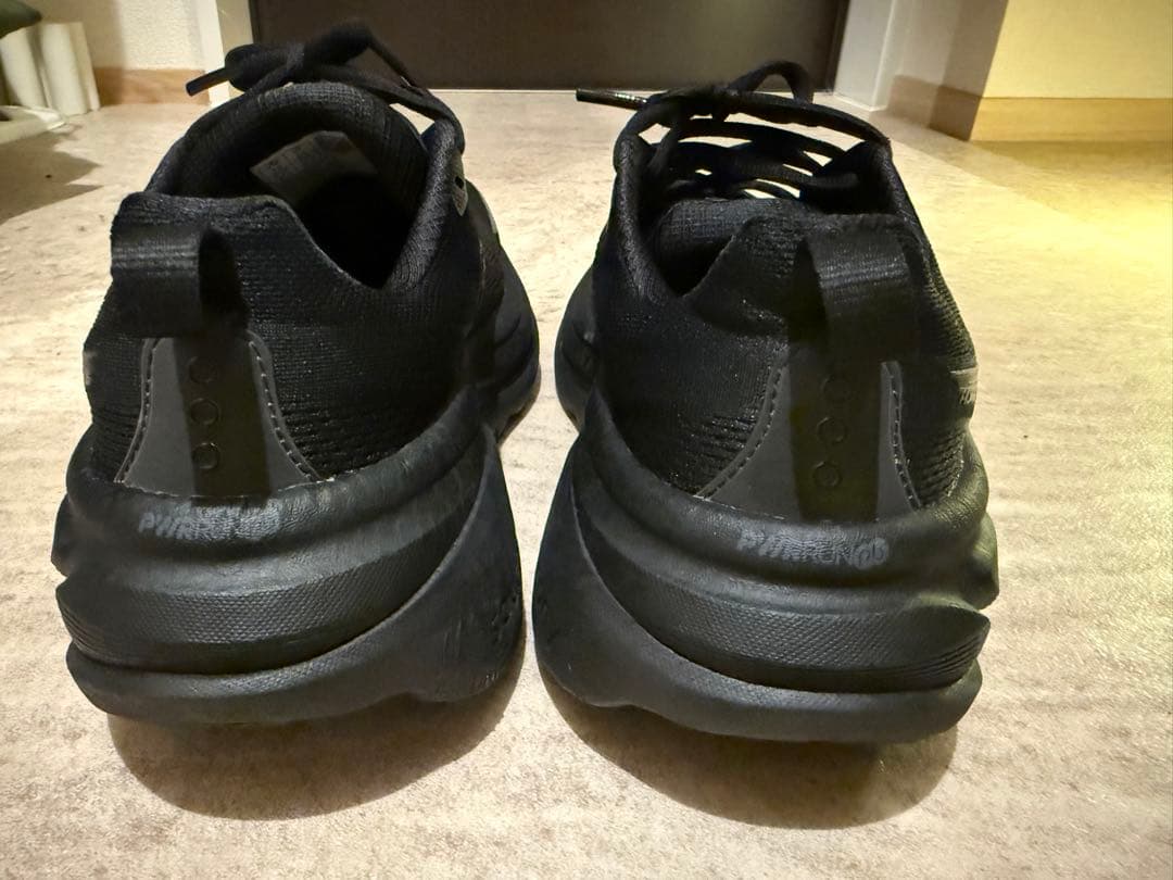 【超美品】HURRICANE 25 S21026 201 ブラック 25.5cm