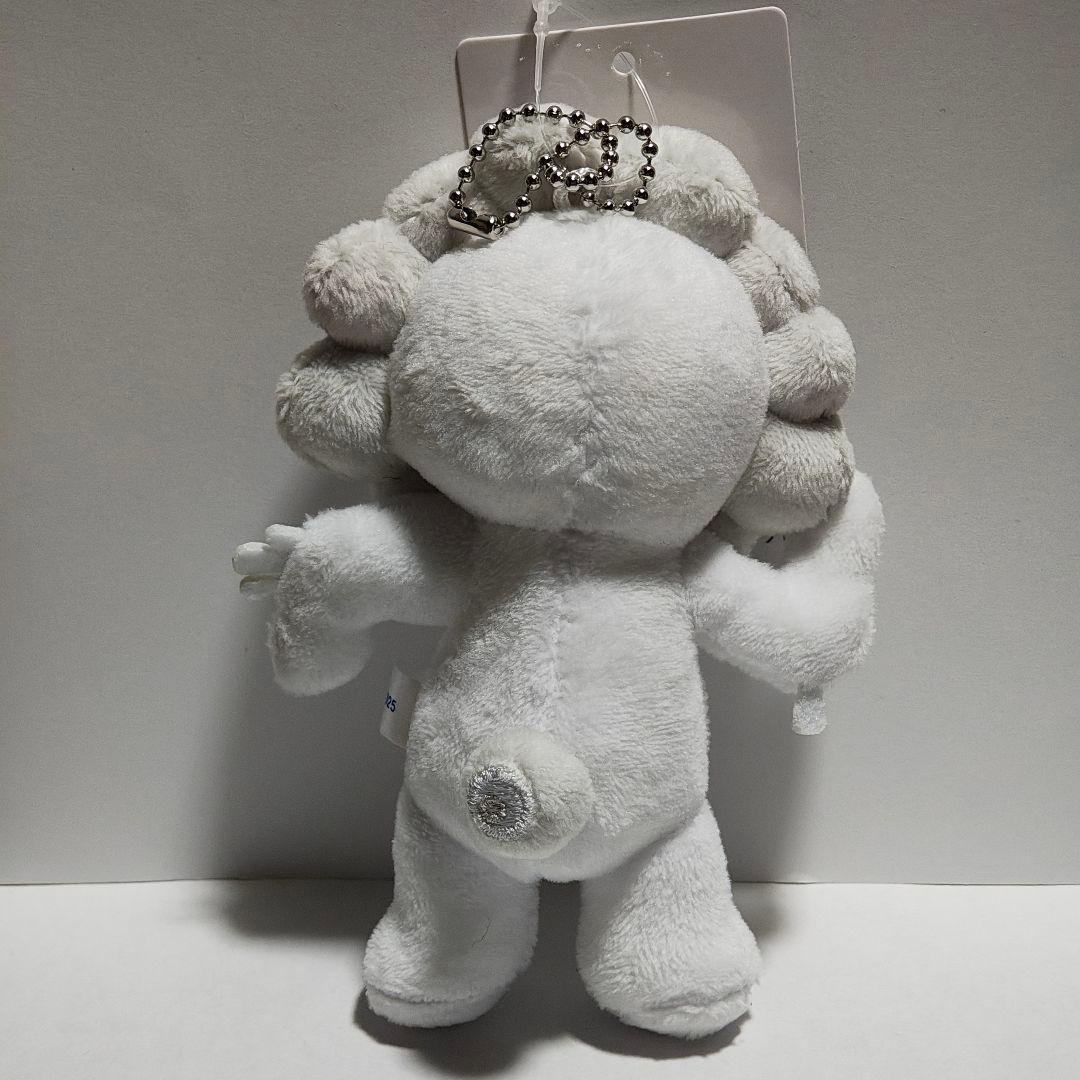 白ミャクミャク ボールチェーンマスコット C ぬいぐるみ - メルカリ