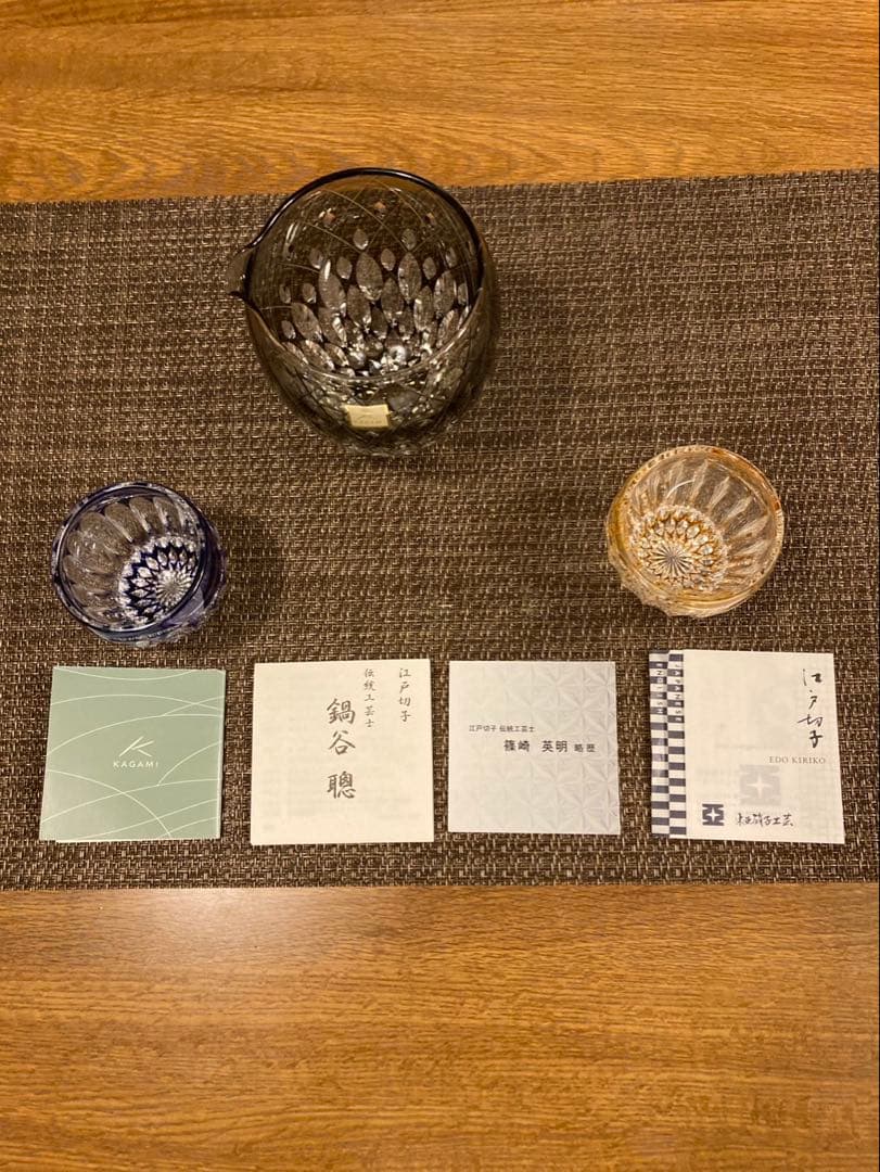 江戸切子 カガミクリスタル 冷酒器 光と静けさを味わう、江戸切子の冷酒器 | カガミクリスタル