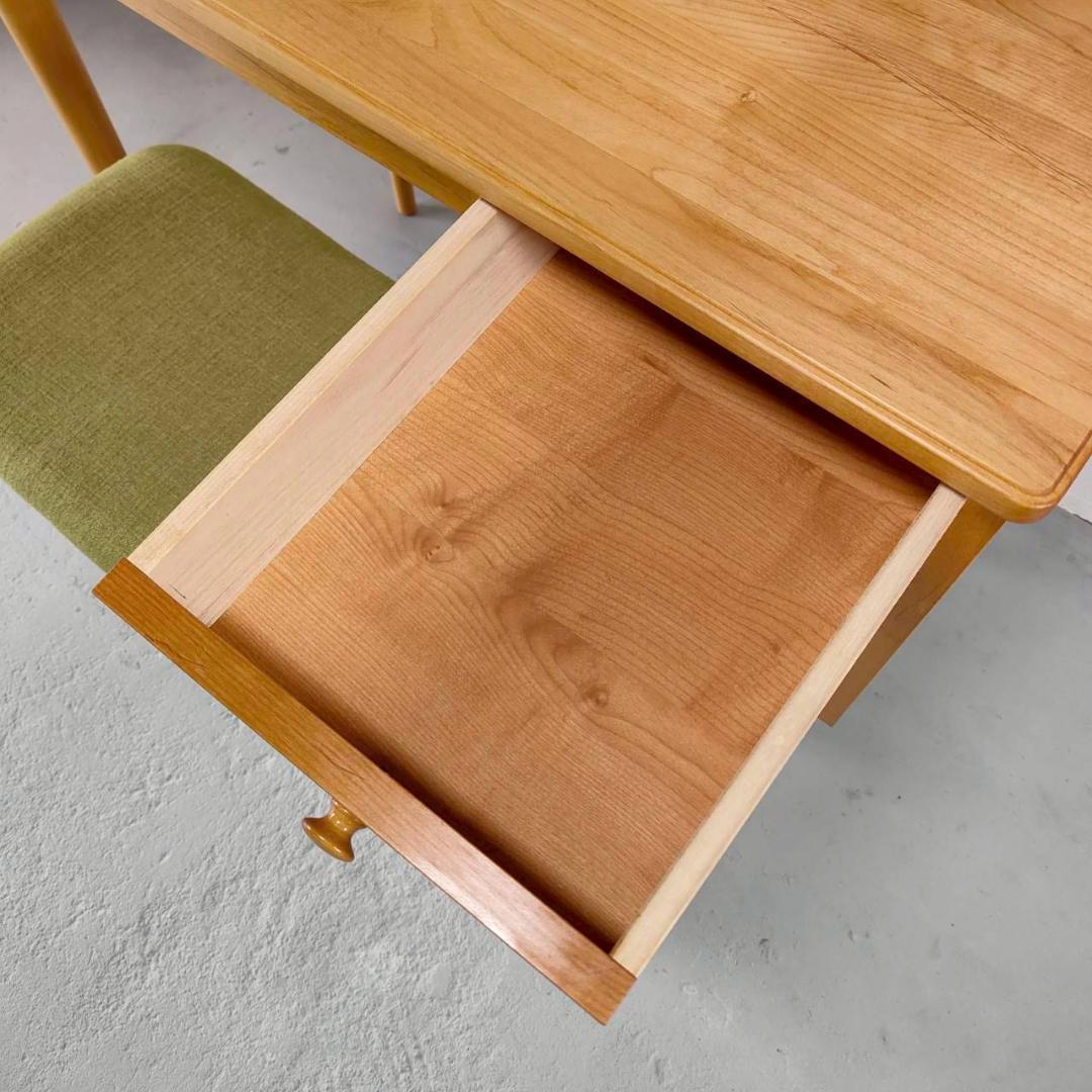 美品 モモナチュラル コモ 机のみ 幅90 無垢 アルダー材 - メルカリ