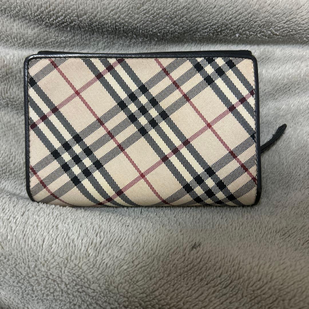BURBERRY チェック柄 二つ折り財布 - メルカリ