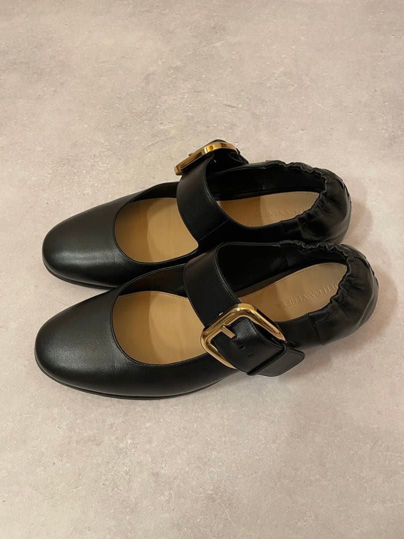 ボッテガヴェネタ アステアメリージェーンバレリーナ 38サイズ - メルカリ