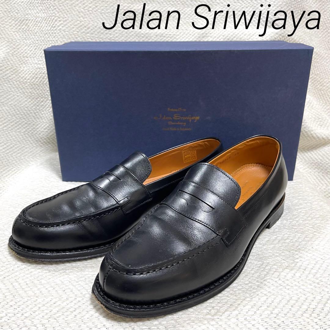 美品 Jalan Sriwijaya ローファー 革靴 98998 箱付き ローファー | 98998 Garuda / BLACK CALF (LEATHER SOLE) - Jalan