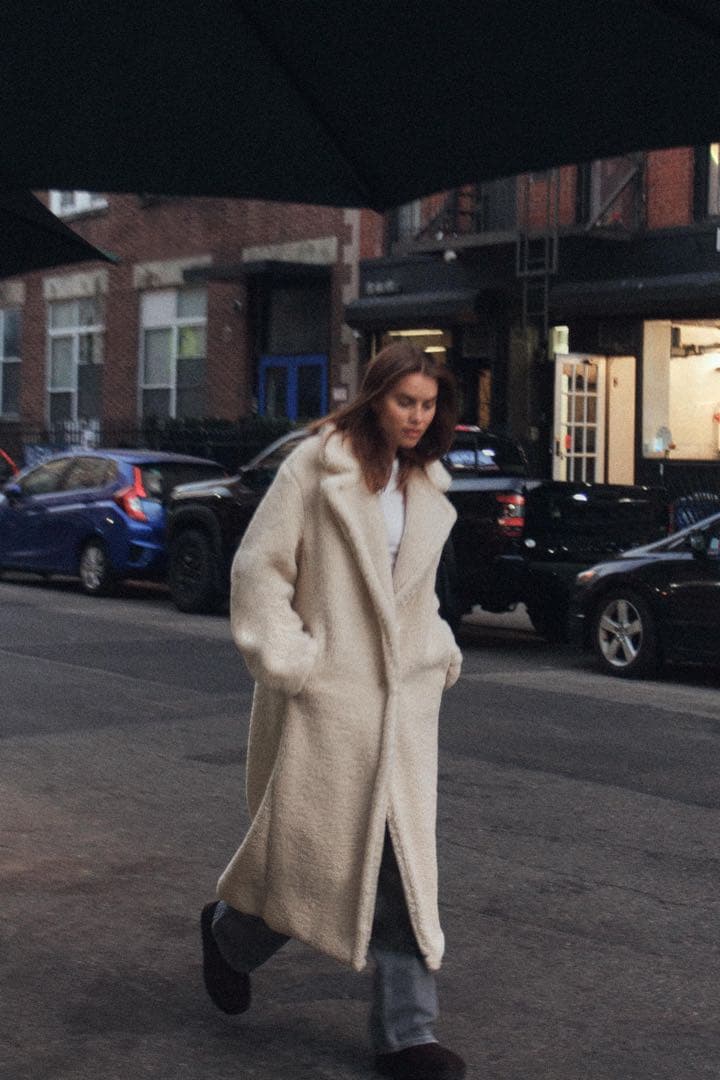 ZARAアイボリー ボア ロングコート - メルカリ