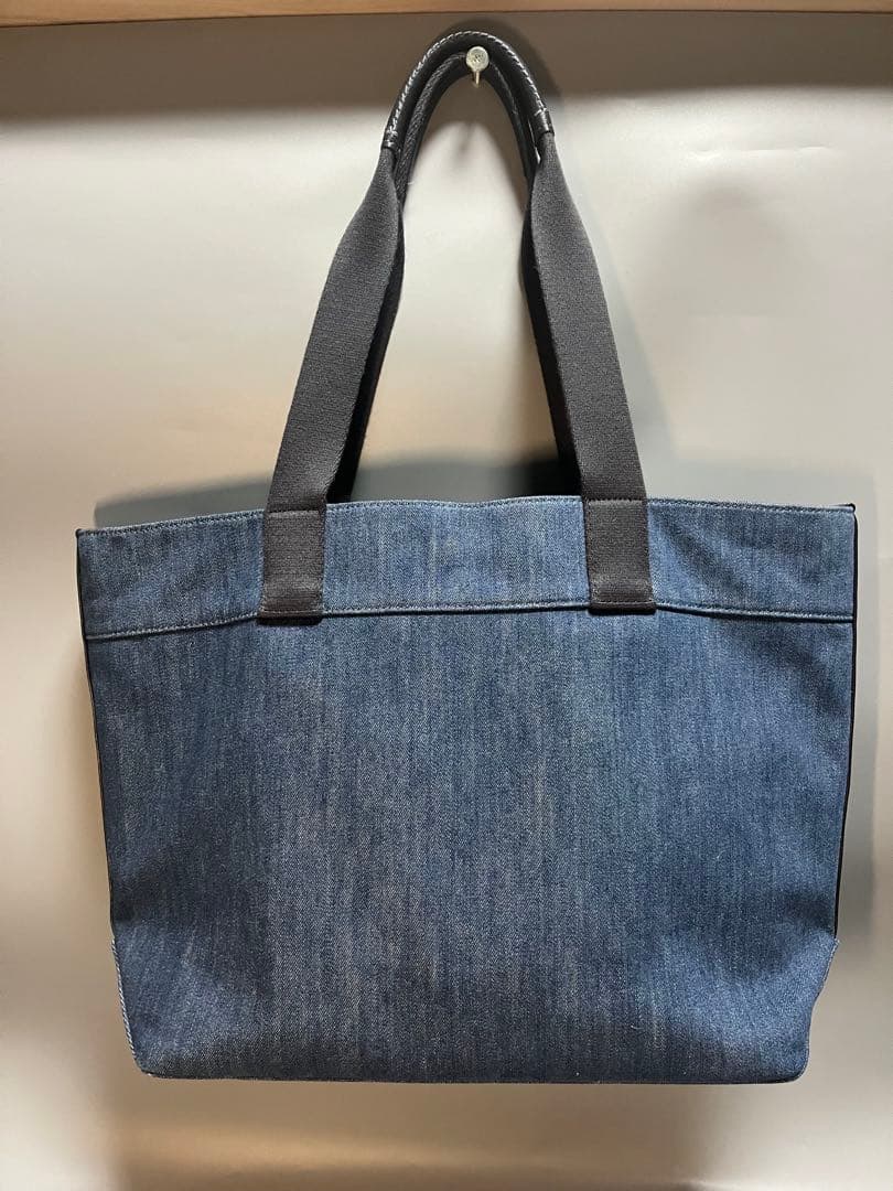 美品】コーチ デニム トートバッグ 馬車ロゴ A4収納可 特価 F25902