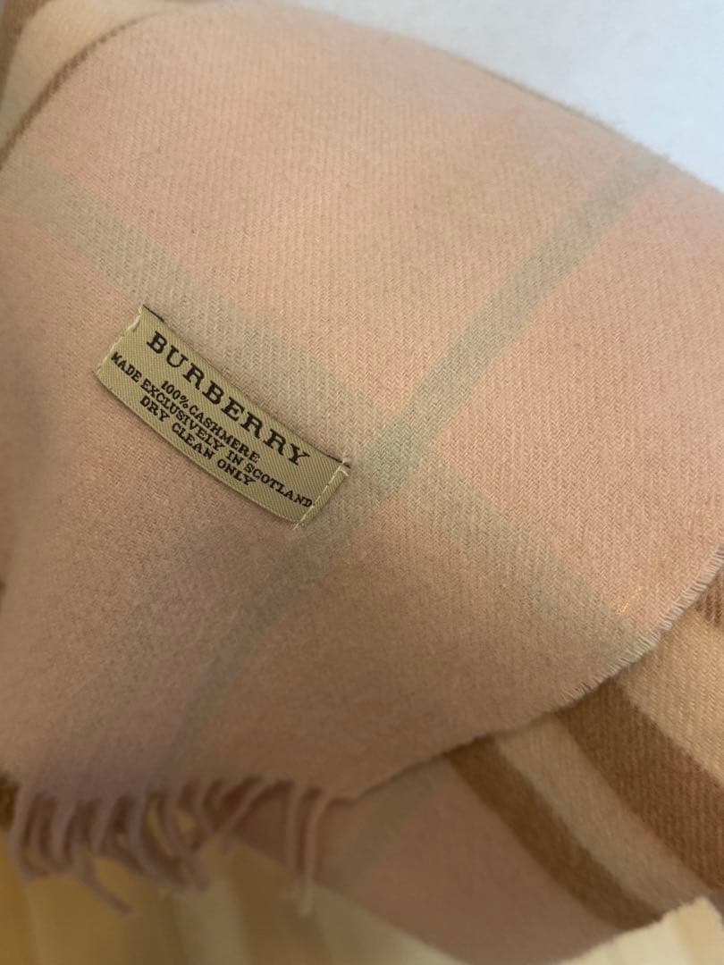 テ*ん様 現行BURBERRY バーバリー カシミヤ100% 薄ピンク色 マフラ
