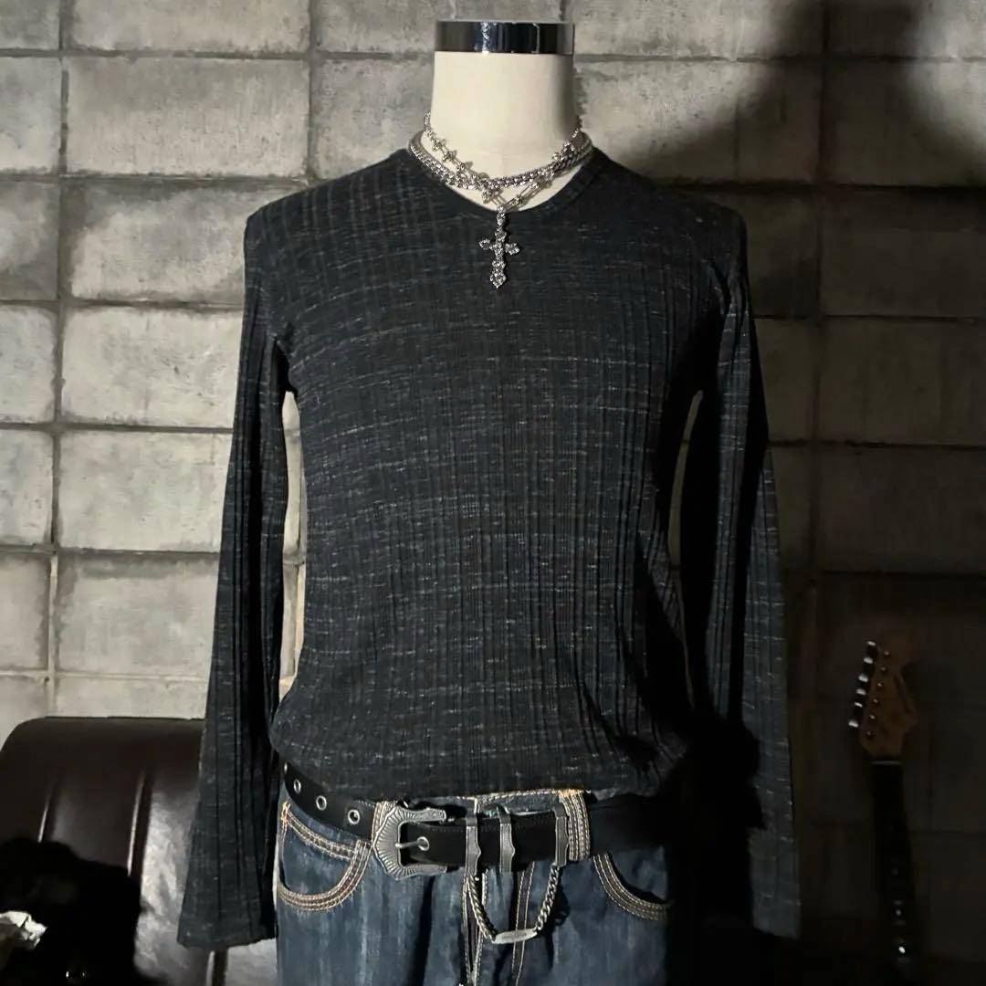 ダークコア Vネック ロンT お兄系 グランジ ストリート Y2K 平成