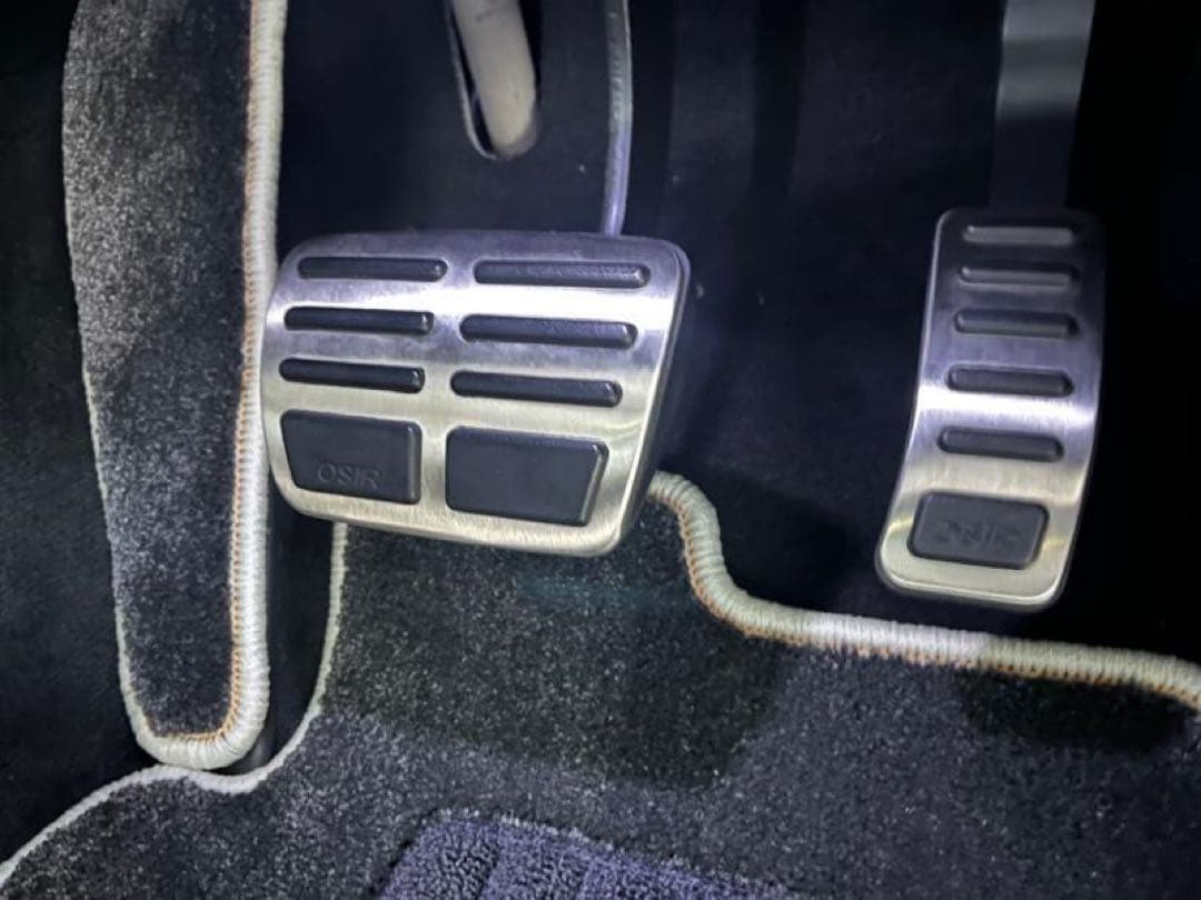 OSIR ステンレス アクセル・ブレーキペダルカバー2個セット - メルカリ