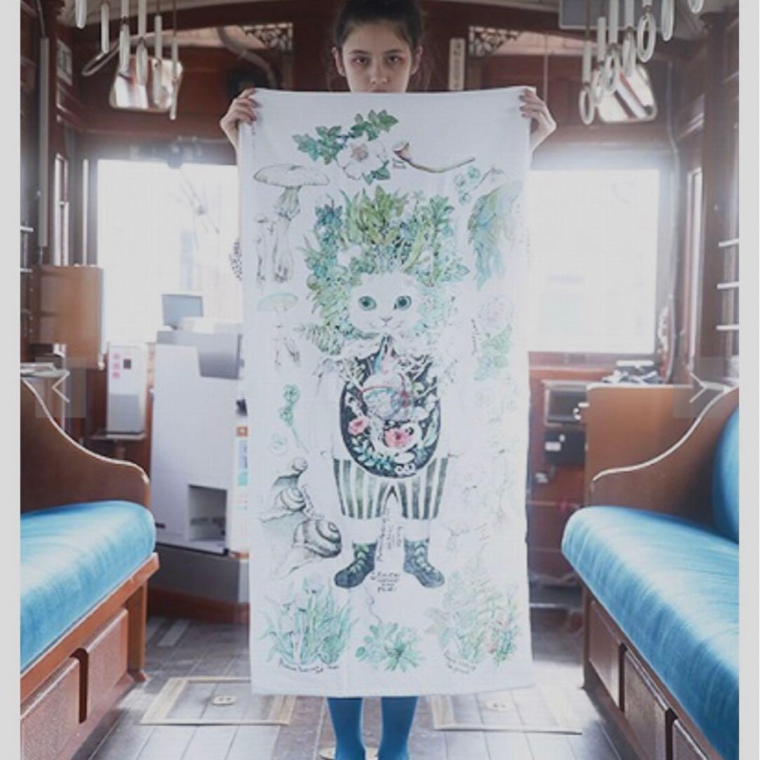 ヒグチユウコ新品未開封バスタオル - メルカリ