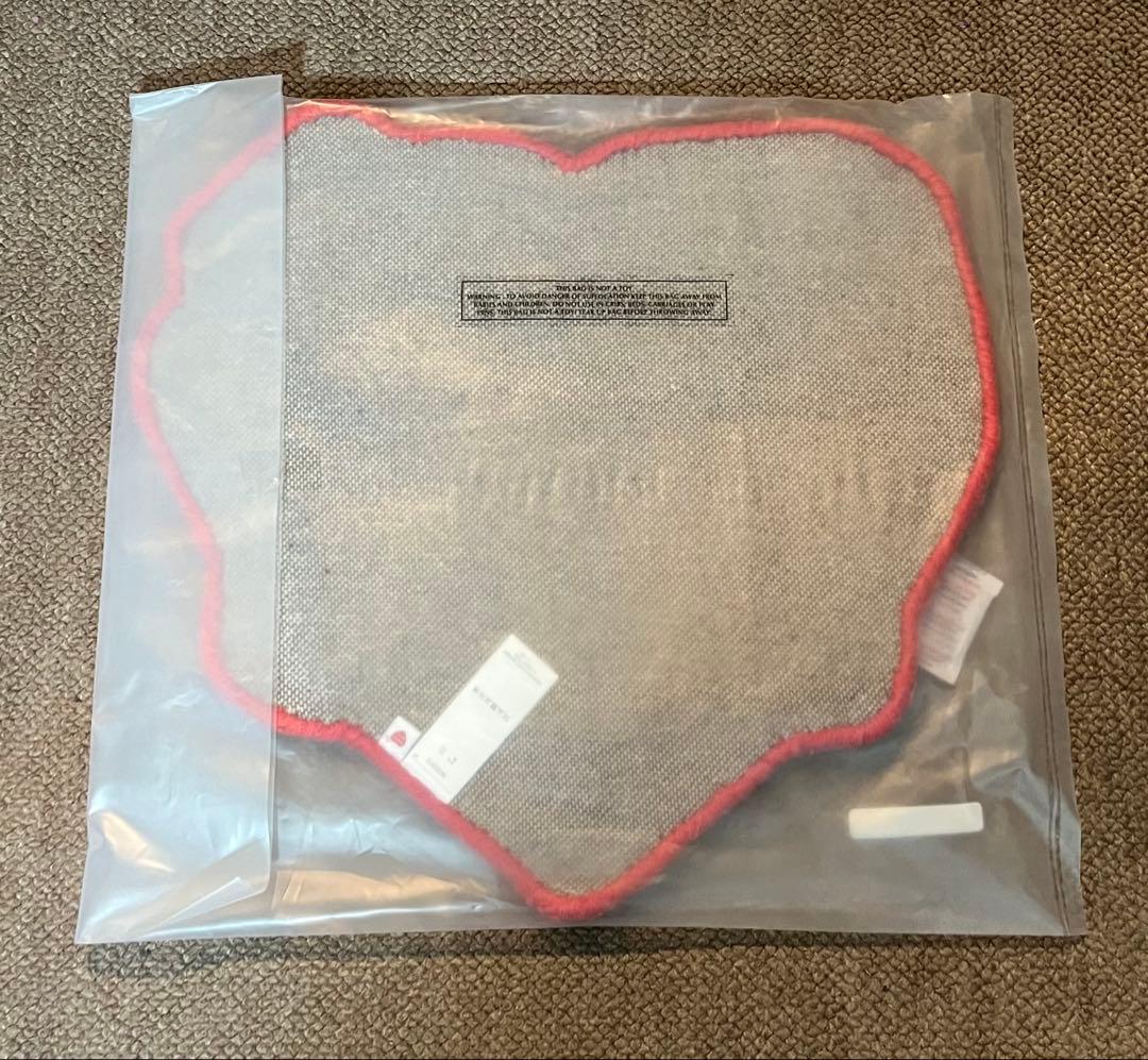 【新品未開封】Human Made ハートラグ HM28GD073 箱無し