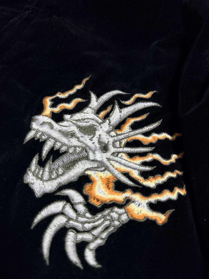ドラゴン 未使用 黒 別珍 龍 スカジャン unisex 美品 vintage - メルカリ