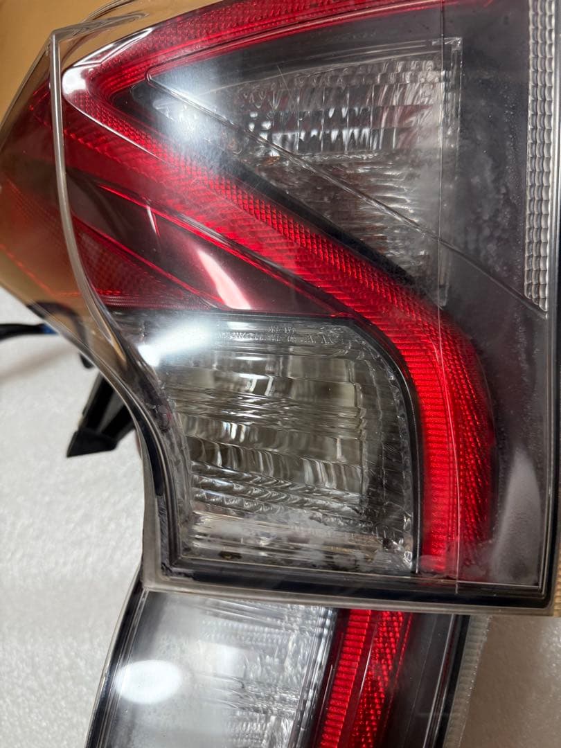 50プリウス前期 テールランプ フルセット 純正 - メルカリ