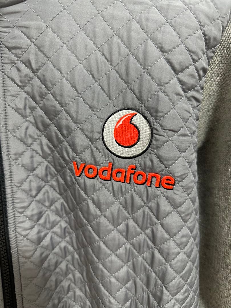 F1 Vodafone McLAREN MERCEDES ジャンパー Sサイズ - メルカリ