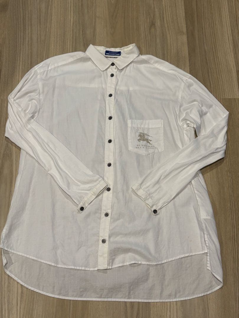 BURBERRY BLUE LABEL ホワイトシャツ BURBERRY BLUE LABEL ホワイトシャツ