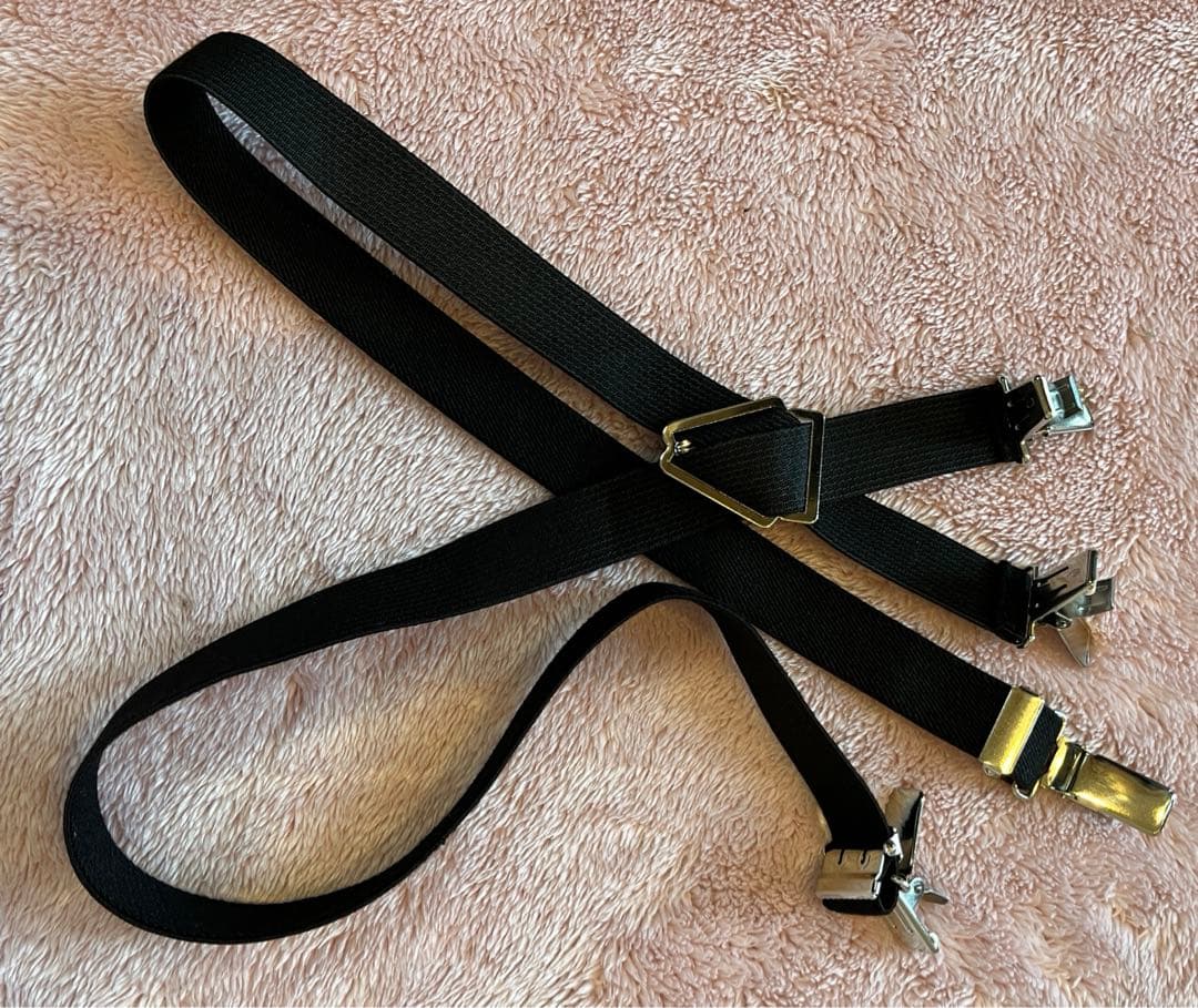 今だけ値下げ ミキハウス 濃紺スーツとシャツとサスペンダー4点 110