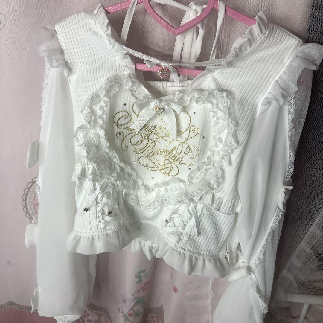 LIZLISA リズリサ フリルハートリボンスリーブトップス ホワイト