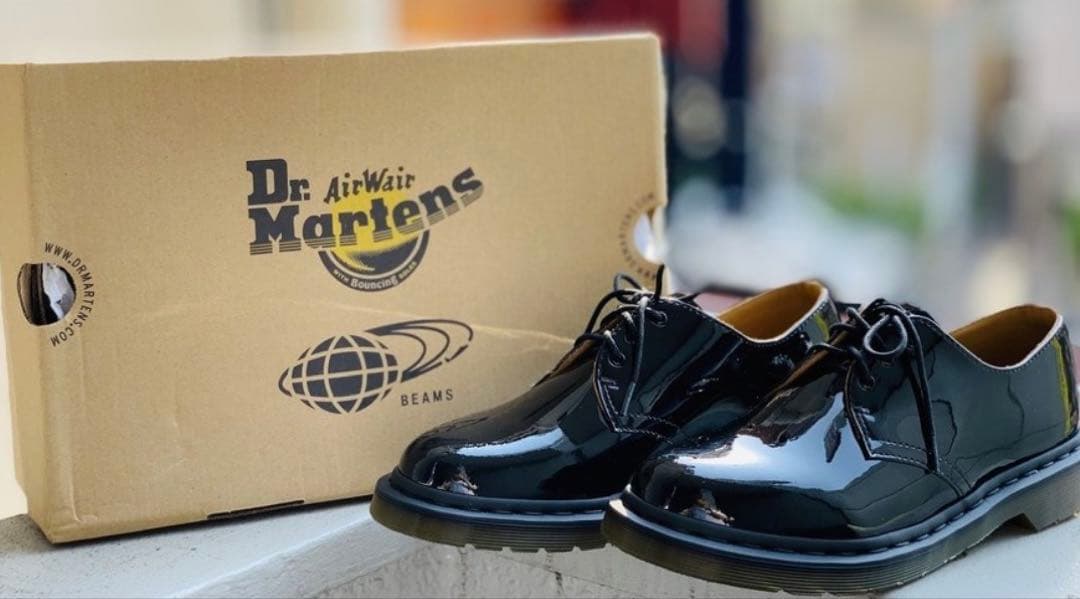 Dr. Martens×BEAMS 1461B 　新品未使用　ビームス　限定 ビームス〉が6年ぶりに〈Dr. Martens〉との別注を発売
