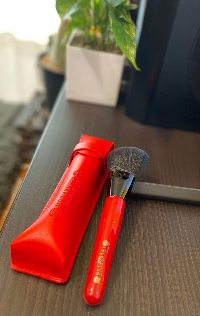 テラヘルツ CELEBRUSH フェイスブラシ セレブラシ CELEBRUSH テラヘルツ波 フェイスブラシ 引き締め ハリ