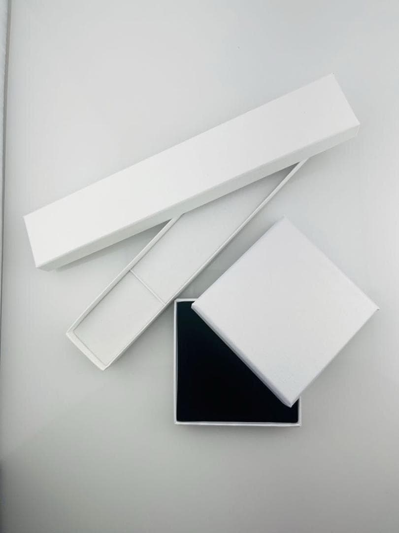 K18 天然ダイヤモンドフクリン片耳ピアス 0.25ct