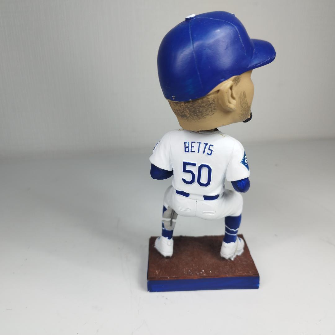 ムーキーベッツ ボブルヘッド バブルヘッド 球場配布品 ドジャース フ
