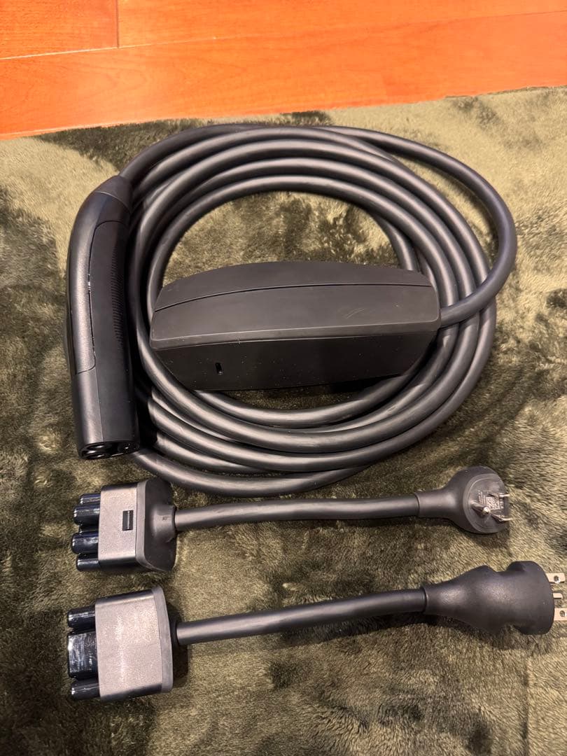 新品未使用】テスラTESLA GEN3 モバイルコネクター※最新の第3世代です