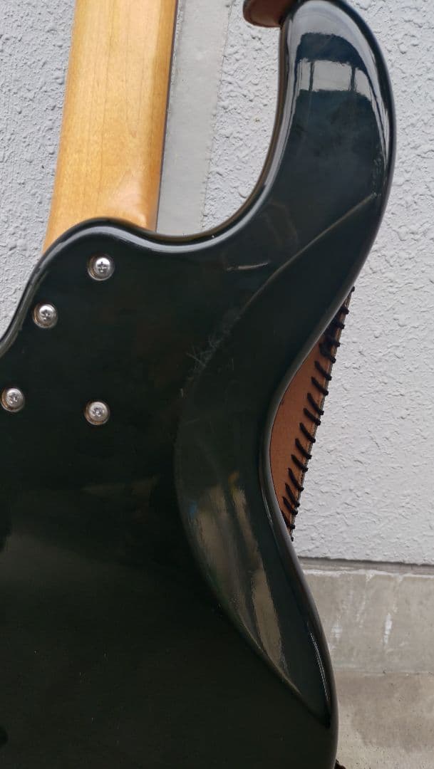 TAIJI Killer BASS直筆サイン入コンチョストラップD.T.Rピック - メルカリ