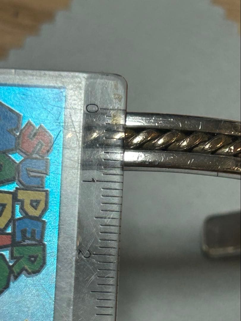 ナバホ シルバー バングル 925 スターリング12K Daniel Make - メルカリ