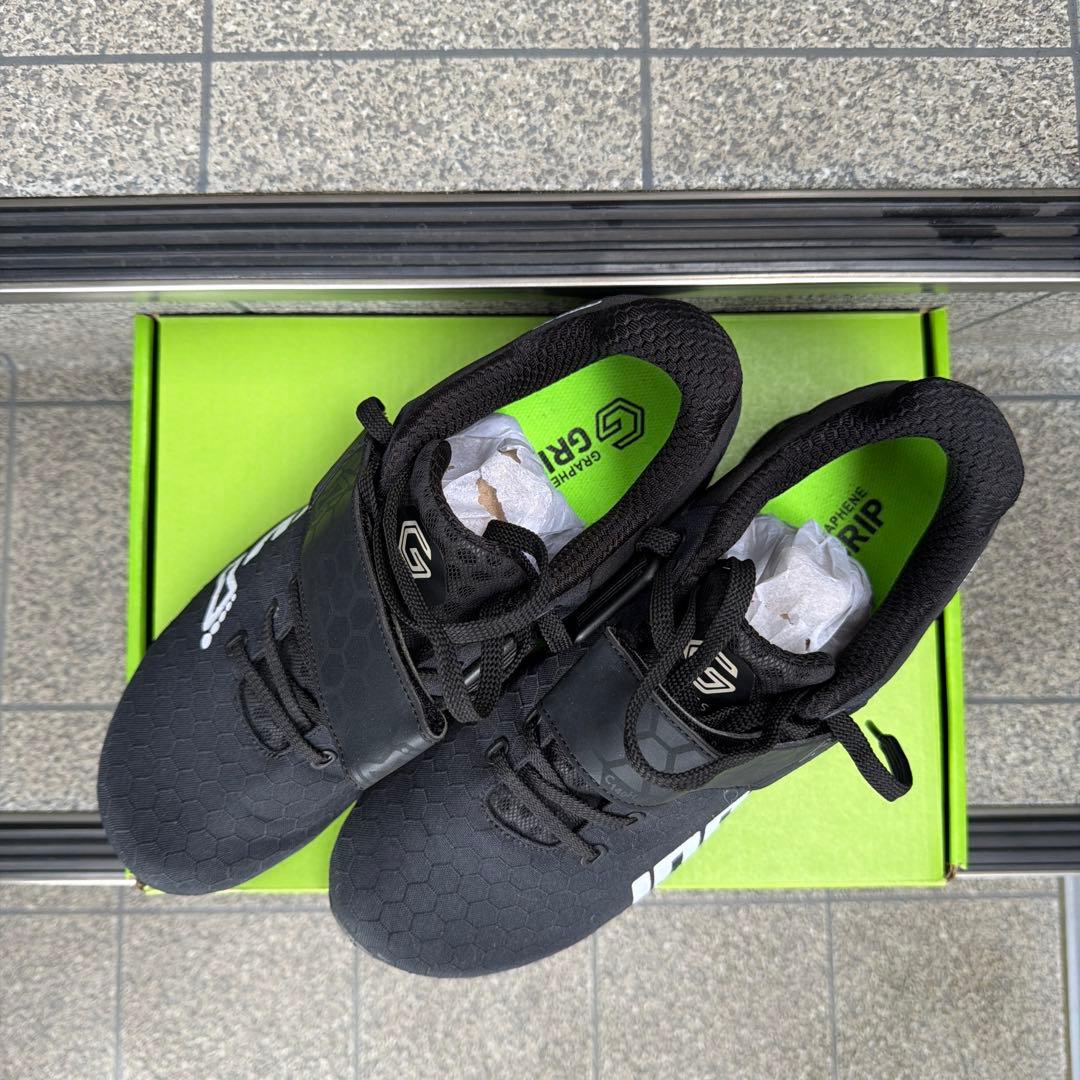 INOV8 リフティングシューズ ブラック 27.5cm