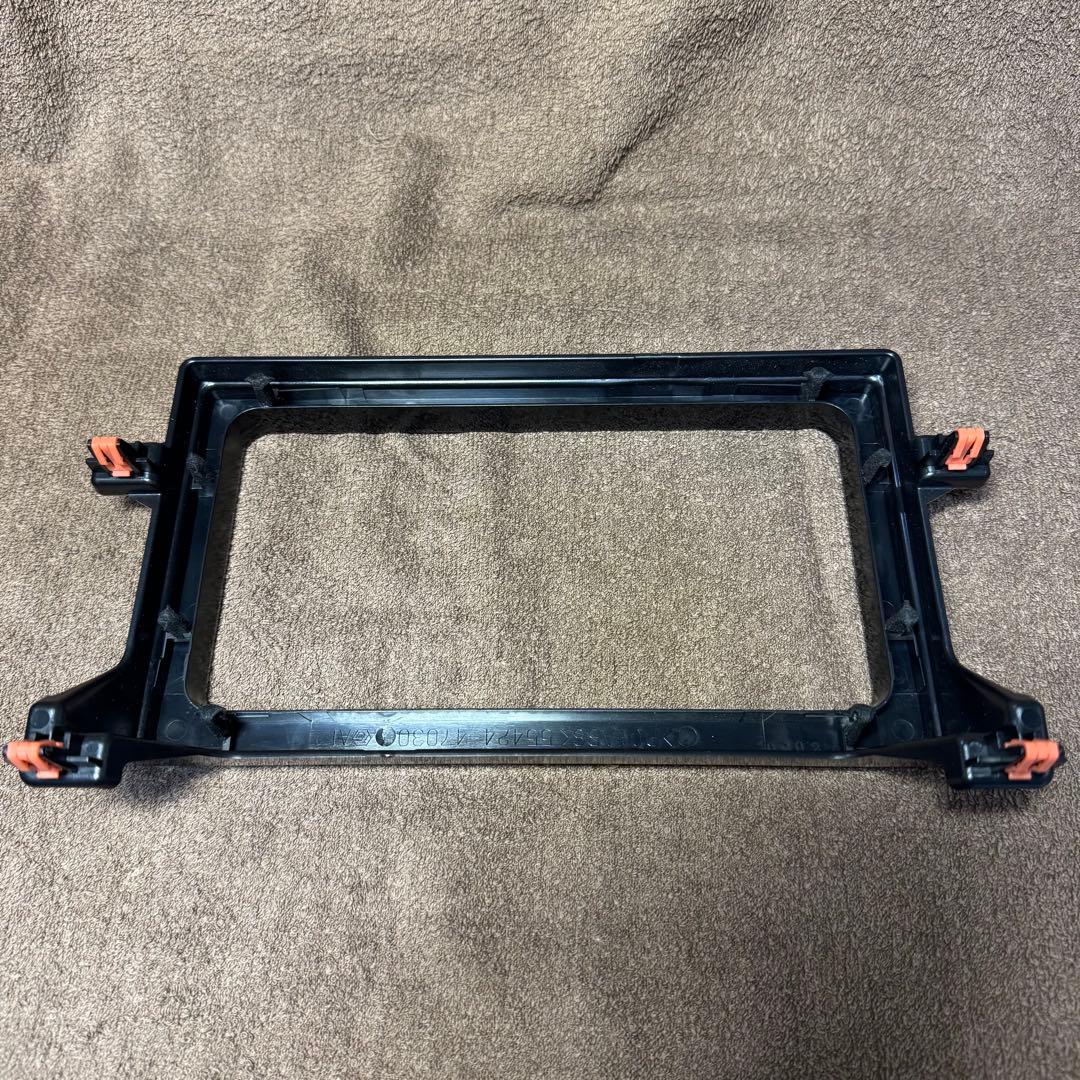 トヨタ純正ナビ NSZT-W66T ロック解除済 説明書 配線類 純正取付け枠