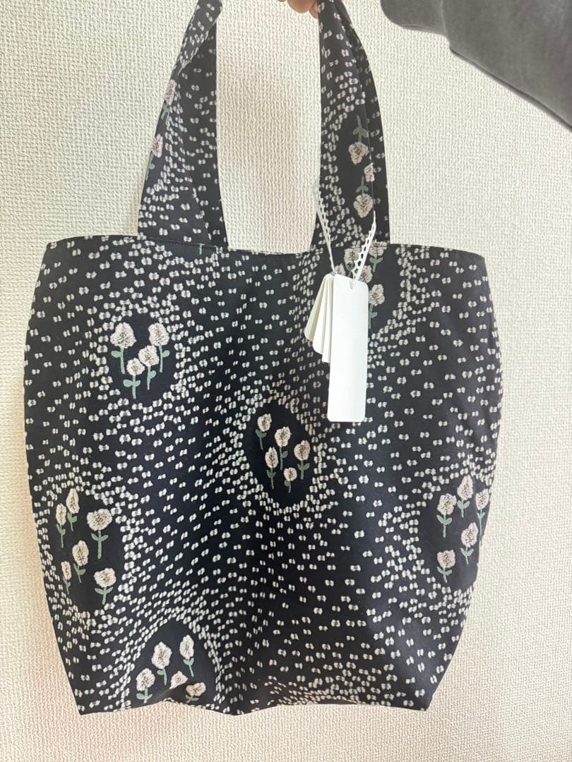 ミナ ペルホネン パニーニバッグ　ballade バラード　ネイビー ミナペルホネン パニーニバッグ バラード ballade ネイビー 新品未使用