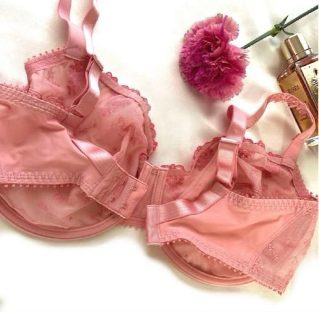 ♤今日のスペシャル♤高級フランス パッショナータ⭐︎チェリーピンク