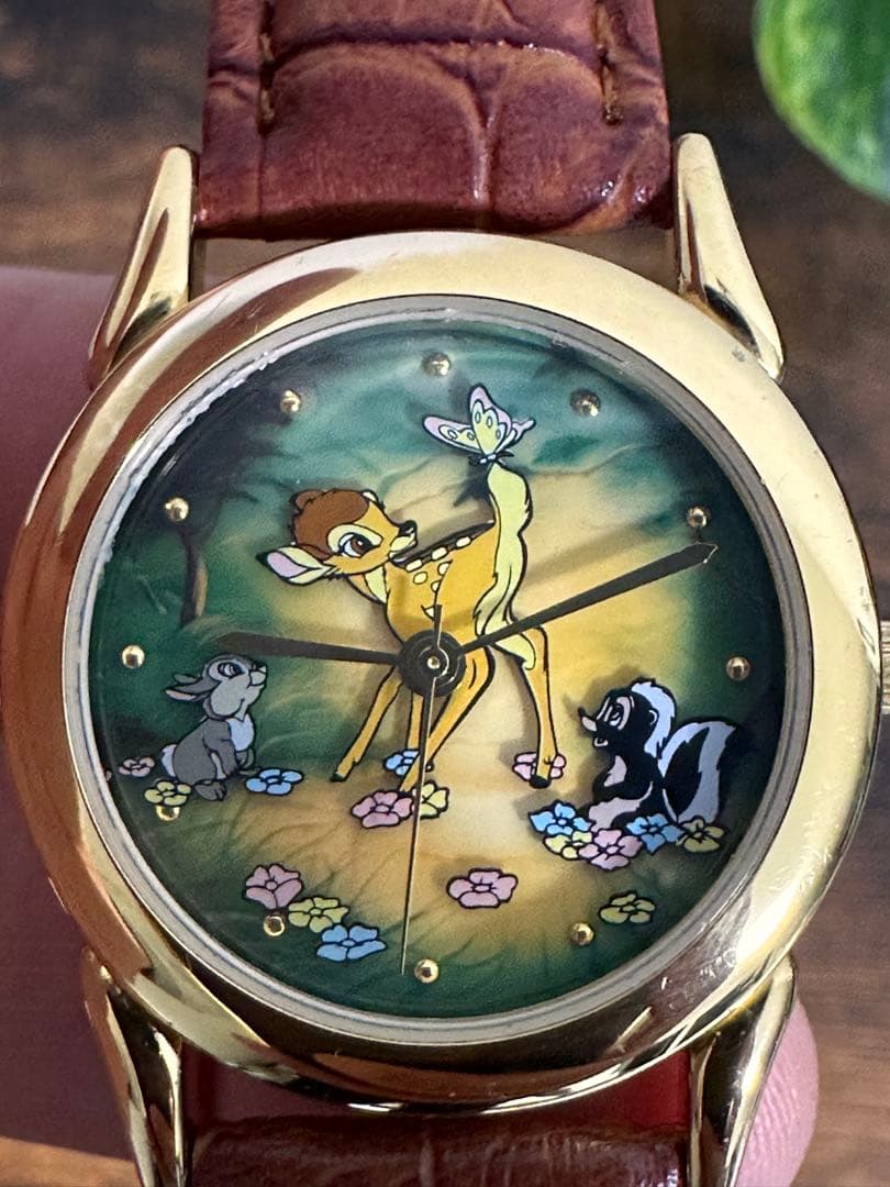 希少レトロ Disney バンビ 腕時計 - メルカリ