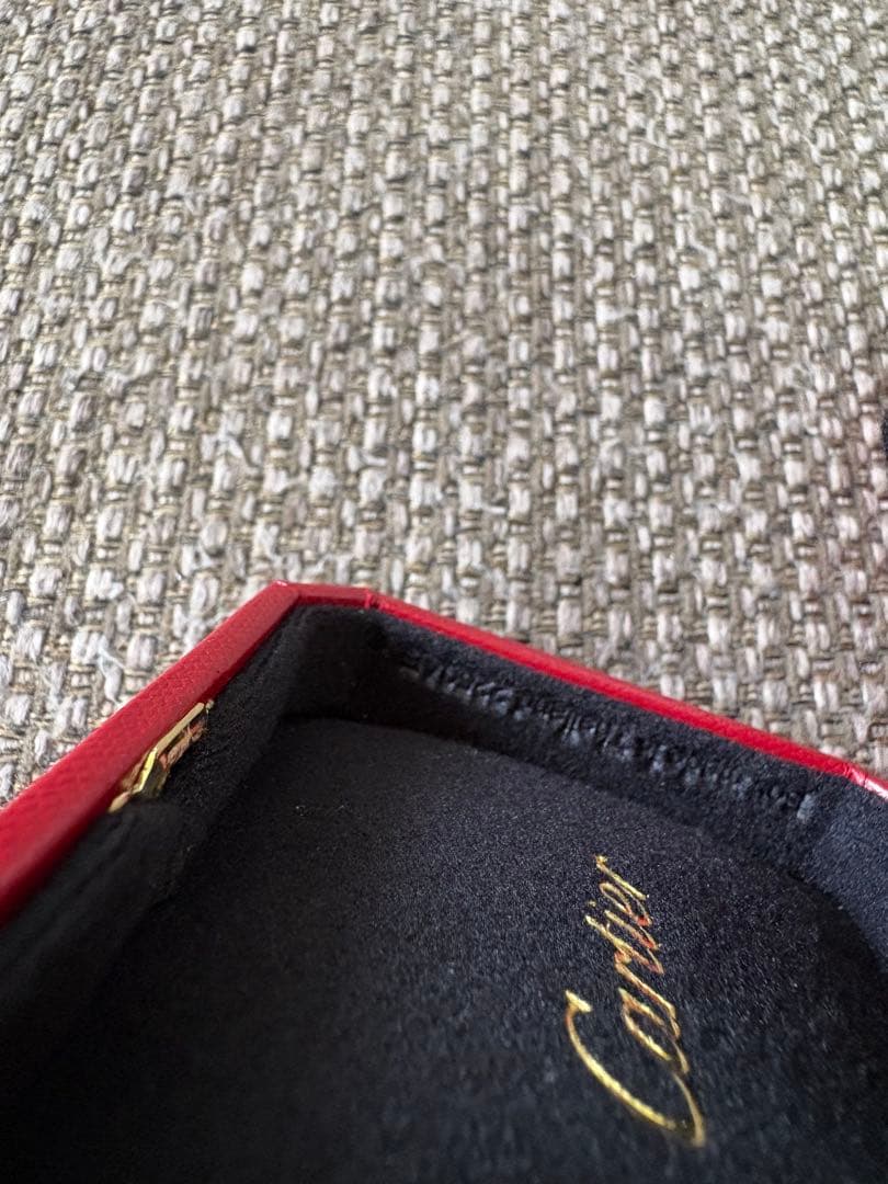 現行品 極美品カルティエ ピアス イヤリング 空箱 ケース - メルカリ