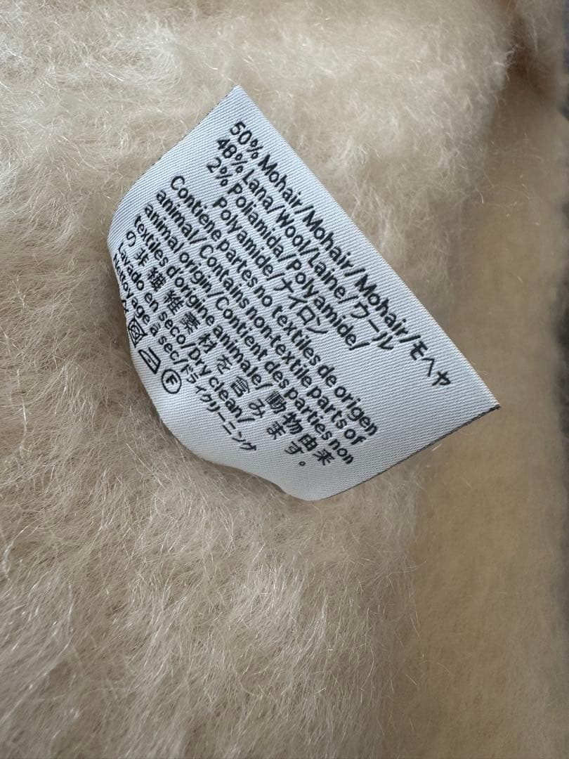 smiley☺︎ 様専用 LOEWE クリーム色 モヘア混合マフラー - メルカリ