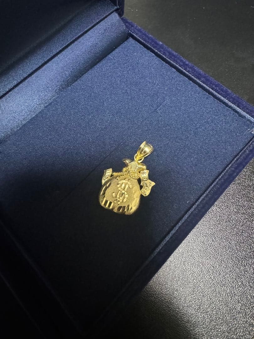 ブラックフライデー価格！10K キューバンチェーン トップセット - メルカリ