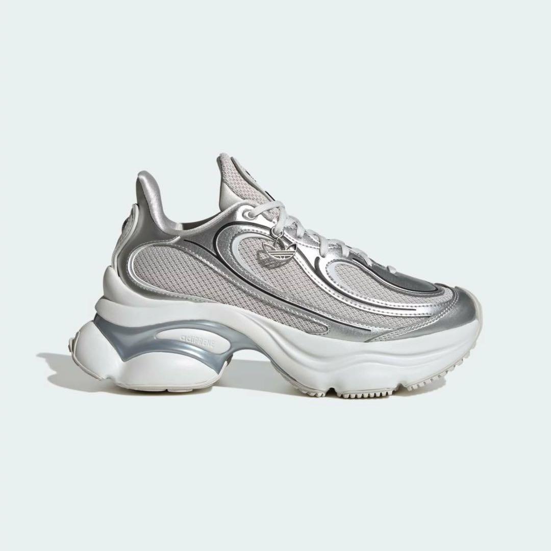 日本完売！24.5cm adidas☘️OZVENUZ opv67 ki0557