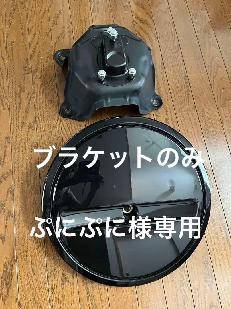 ぷにぷに様 JB74 ジムニーシエラ　純正　スペアタイヤ　ブラケット スズキ（SUZUKI） ジムニーシエラ JB74W スズキ純正 背面タイヤ
