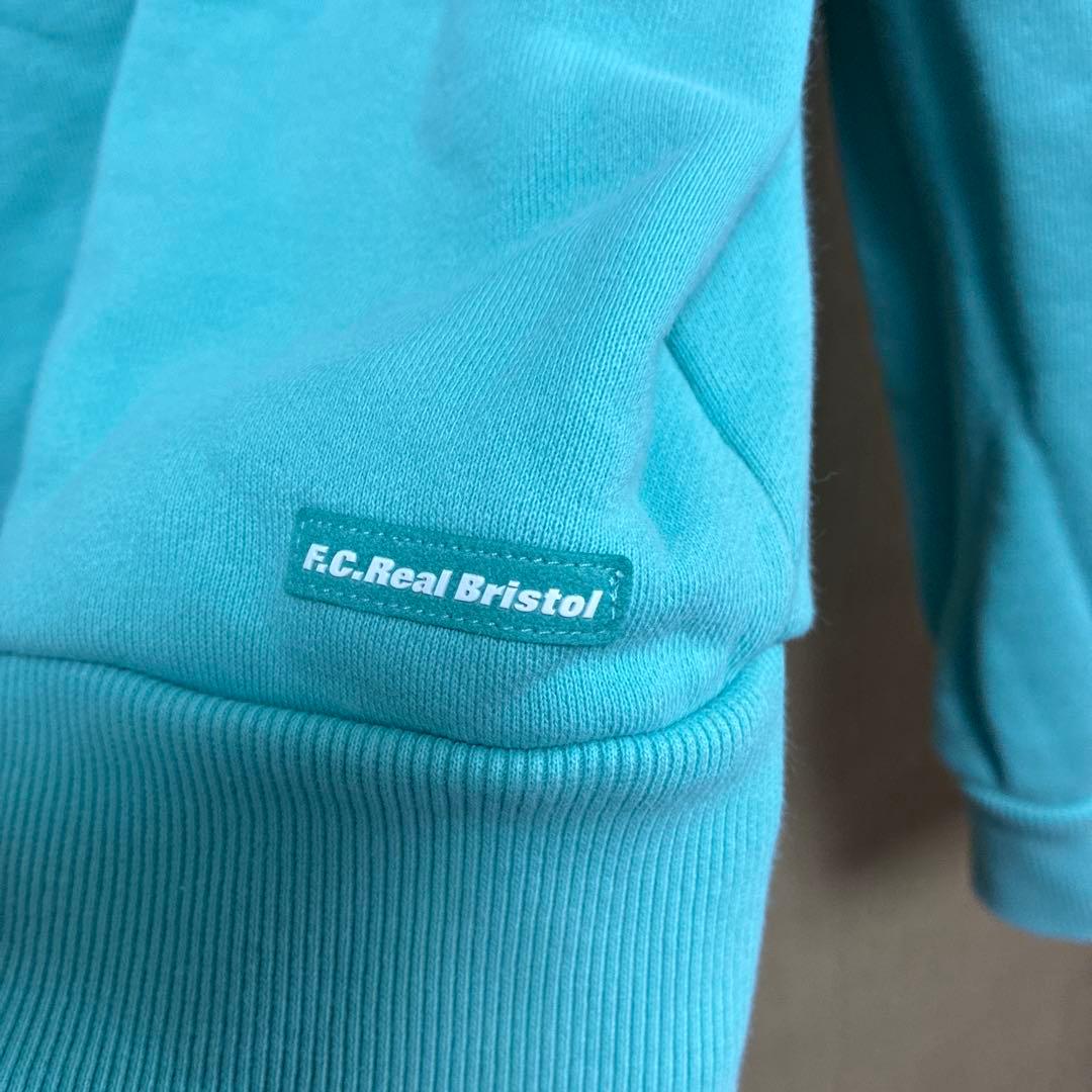 F.C.Real Bristol クルーネック スウェット　ティファニーブルー