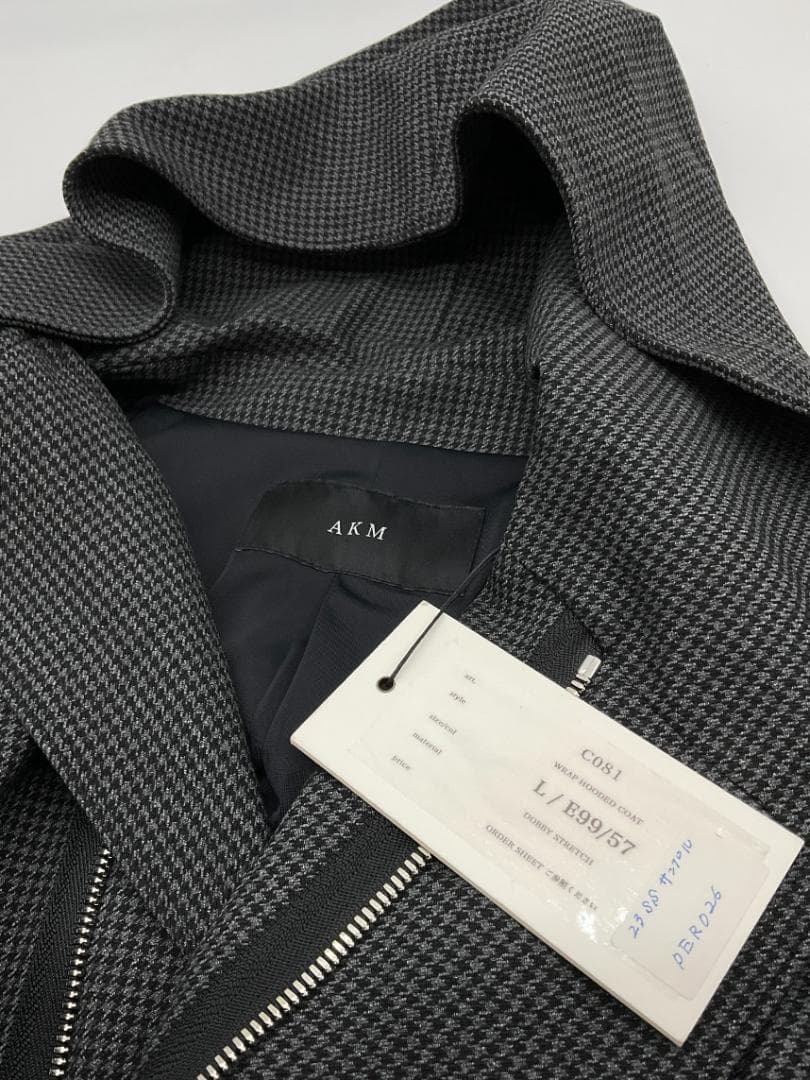 未使用】AKM ラップフーデッドコート 定価13万円 L - メルカリ