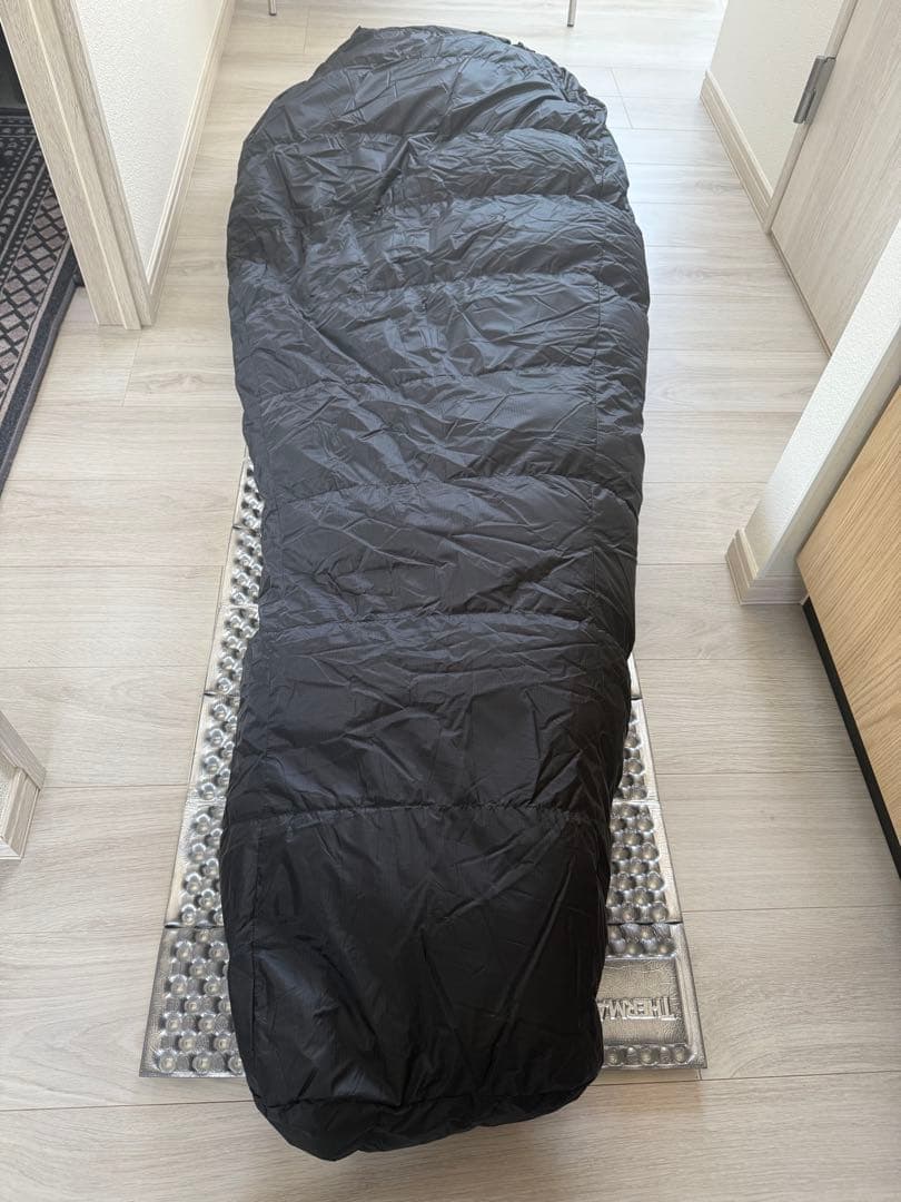 ナンガ（NANGA) オーロラライト 750DX レギュラー ブラック NANGA（ナンガ） オーロラライト 750DX レギュラー 寝袋 シュラフ 防水