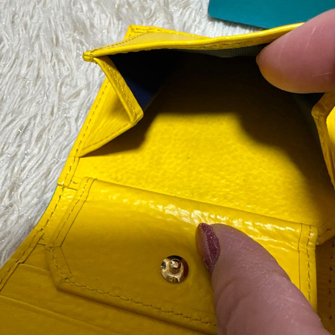 BAHARI】ガルーシャ☆ミニ折り財布☆ポリッシュターコイズブルー（美品