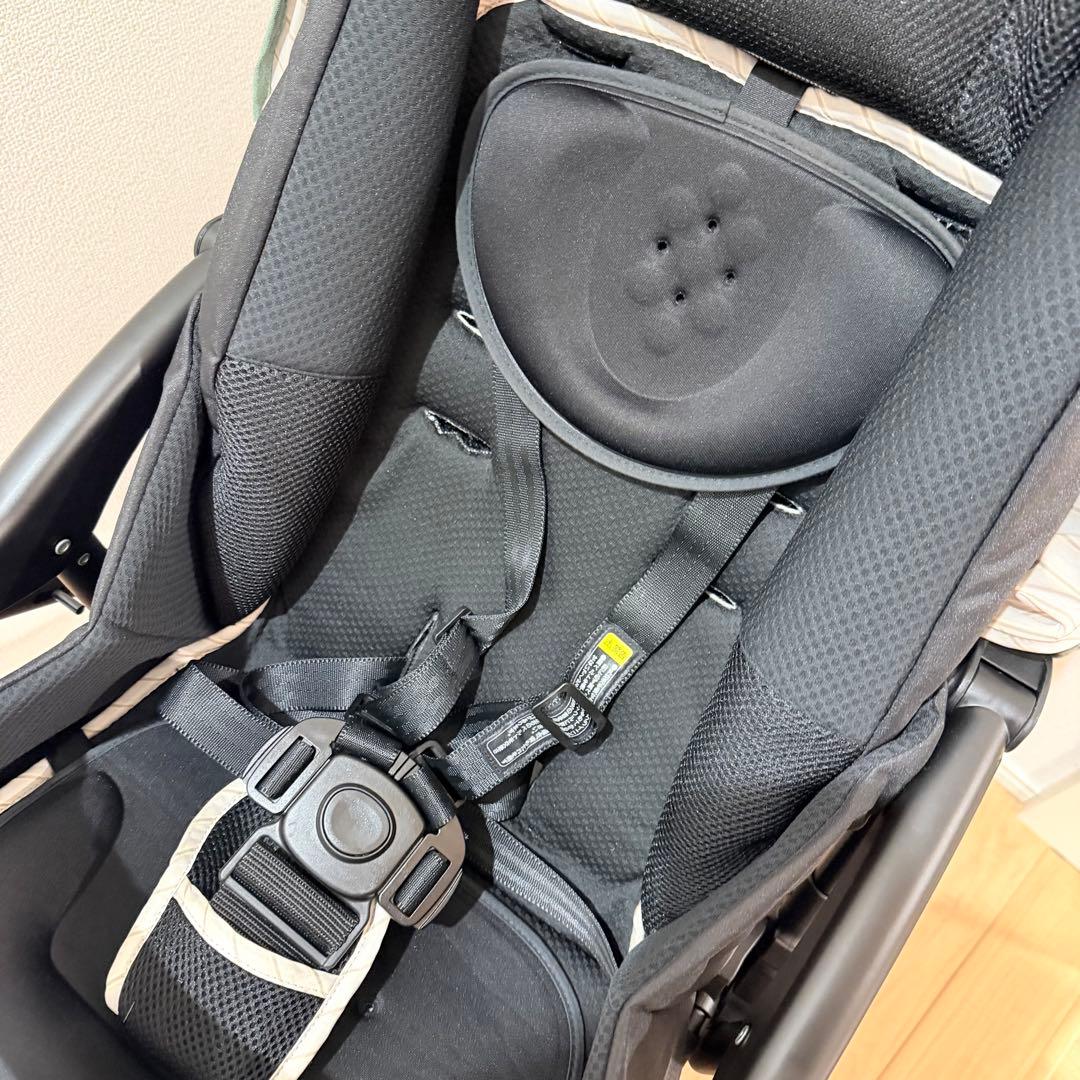 《タイヤ&フレーム新品》ピジョン✕赤ちゃん本舗合同開発★ランフィリノンRB1LZ