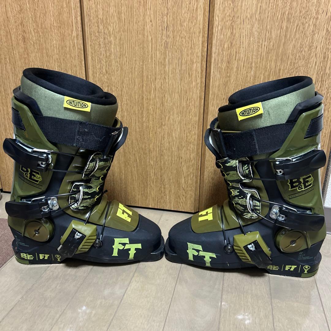 FT B&E スキーブーツ 23.5cm - メルカリ