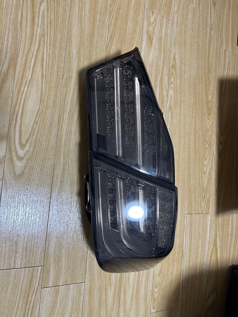 50カムリ LEDテールライト スモーク 61iw-7dMg6L._AC_UF894,