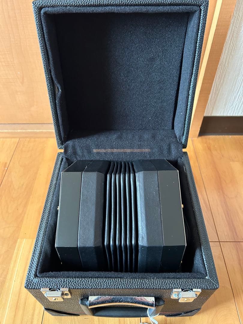 Shamrock アングロ・コンサーティーナ30ボタン - メルカリ