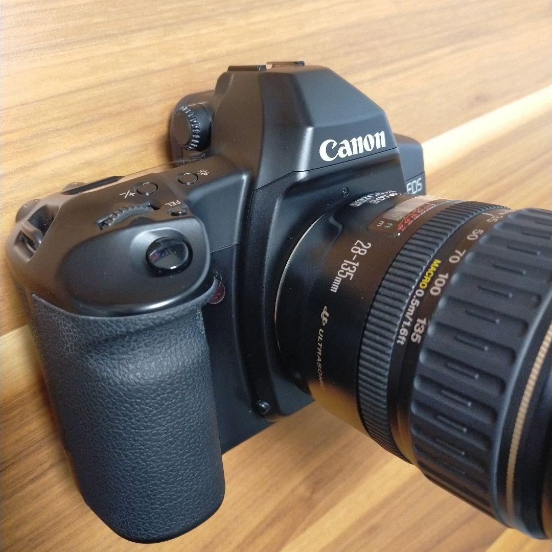 Canon EOS 3 一眼レフカメラ EF 28-135mm