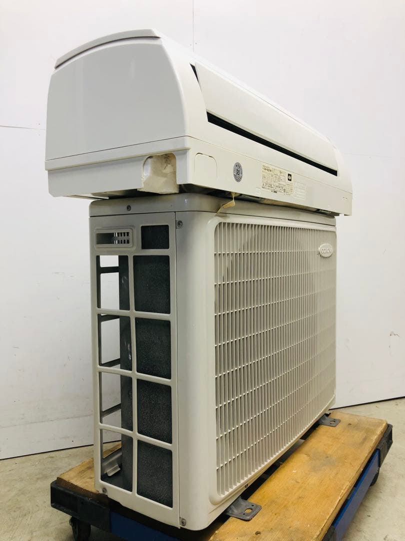 コロナ　ルームエアコン　CSH-N2218R 2018年製 2.2kw