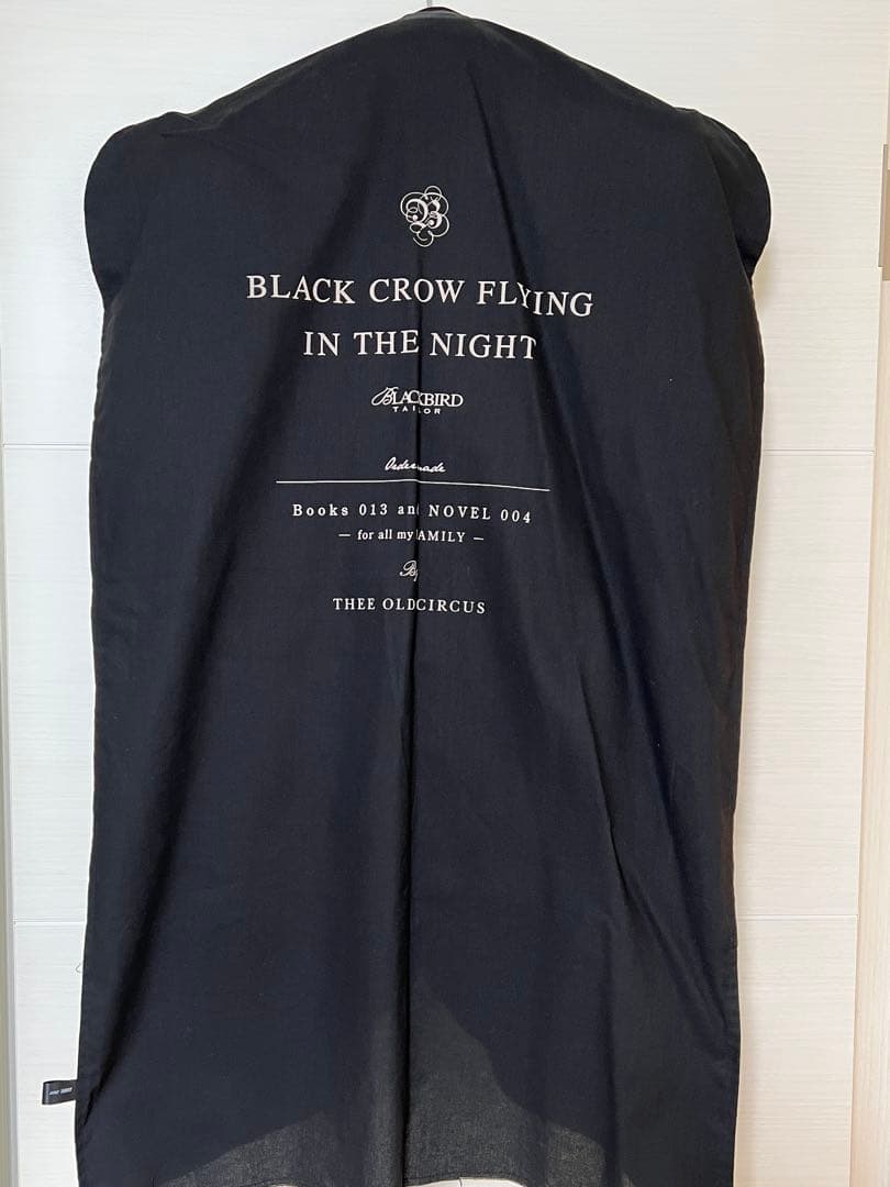 BLACK BIRD TAILOR ブラック ストライプ スリーピーススーツ ネイビーオルタネートストライプスリーピーススーツ（スーツ）｜BLACK