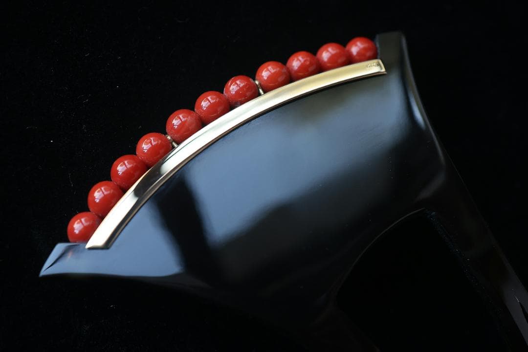 マ*ハ様 高級！ K18 赤珊瑚 本鼈甲 簪 バチ型 刻印あり 慶事 婚礼